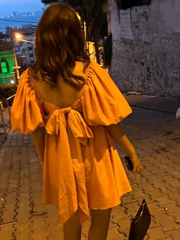 Zara 1 kez kullanıldı turuncu kısa elbise