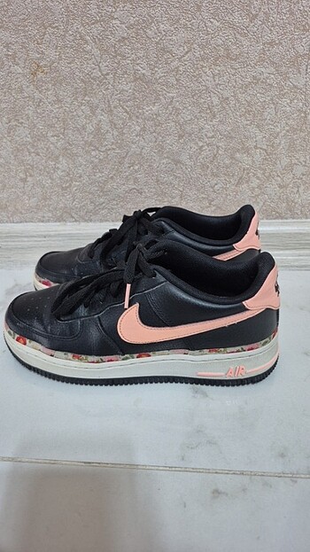 Nike Air Force 