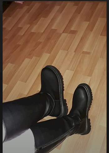 37 Beden Siyah Kadın Dizüstü Bot