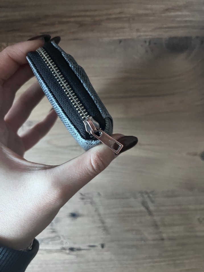 Fermuarlı Gri cüzdan - Görsel 4