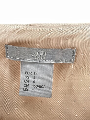 34 Beden çeşitli Renk H&M Kısa Elbise %70 İndirimli.