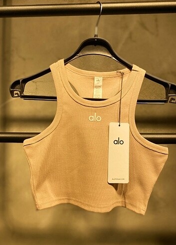 ALO Yoga Modal İhracat Atlet 