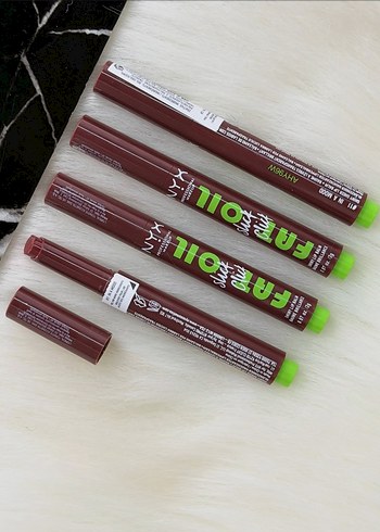 NYX Canlı Renkli Dudak Parlatıcısı - Görsel 4