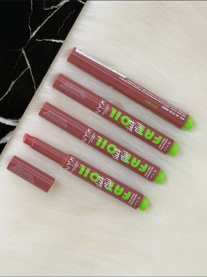 NYX Canlı Renkli Dudak Parlatıcısı - Görsel 4