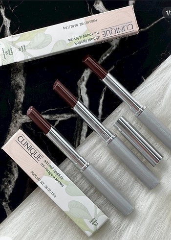 Clinique Bordo Ruj - Almost Lipstick