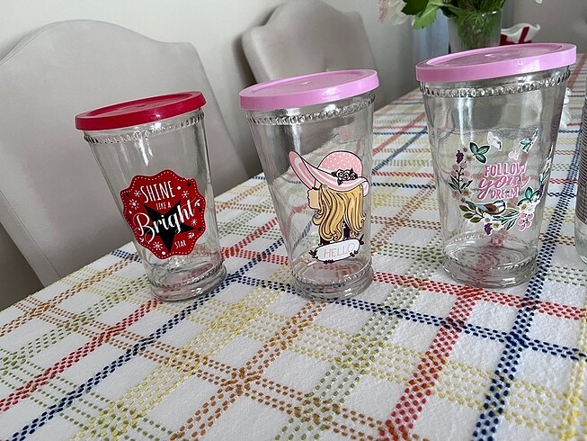 Milkshake bardakları