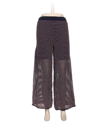 Zara Düz Kesim %70 İndirimli.