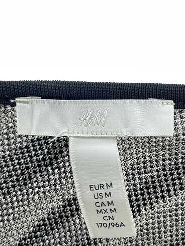 m Beden çeşitli Renk H&M Kısa Elbise %70 İndirimli.