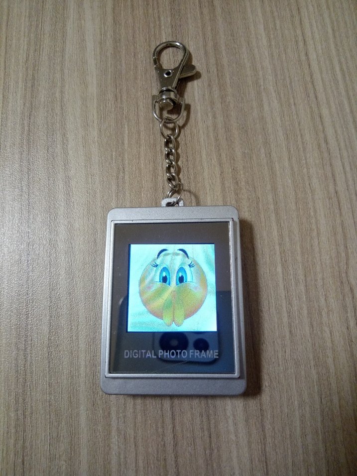 Zincir Detaylı Dijital Fotoğraf Çerçeveli Anahtarlık - Görsel 2