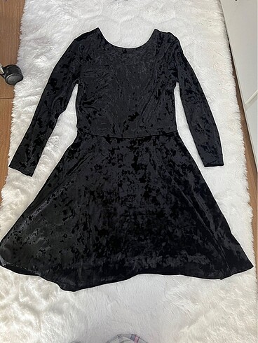 H&M Kadife Elbise
