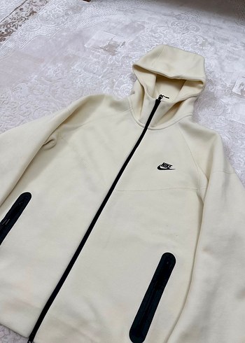 Nike Tech Fleece - Görsel 3