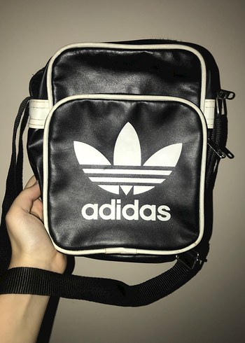 Adidas Siyah Beyaz Retro Capraz Canta