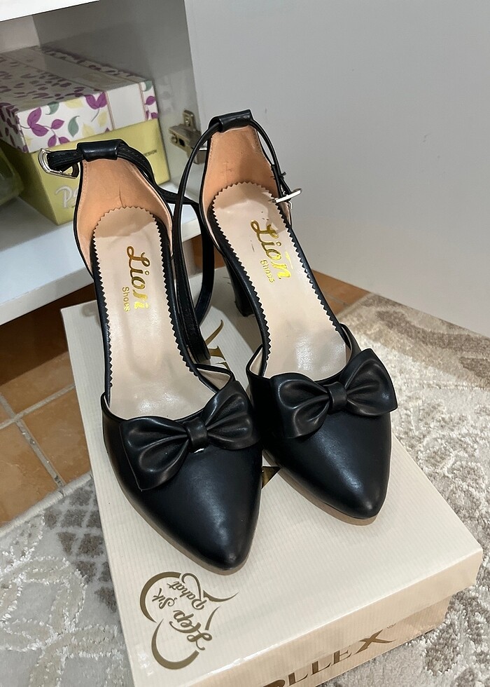 Topuklu ayakkabı - Görsel 2