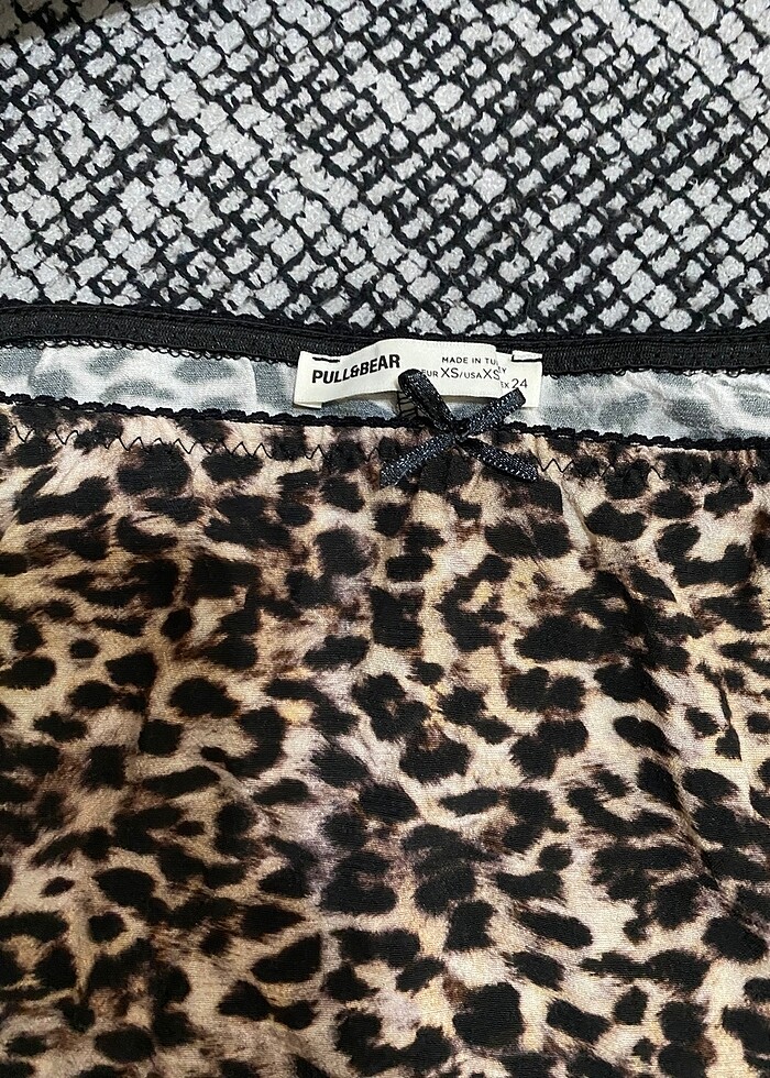 Kadın pull and bear etek - Görsel 3