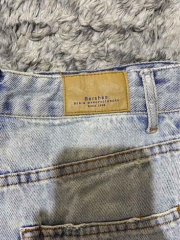 s Beden Kadın bershka jean şort