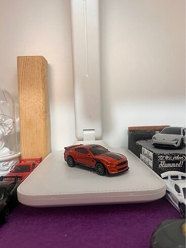 FORD SHELBY GT