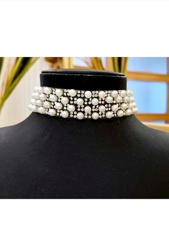 Beyaz İşlemeli Boncuklu tasma Kolye - Görsel 3