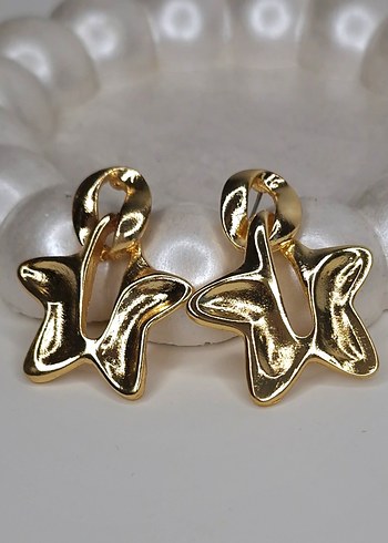 Altın Renk Mini Kelebek Küpeler - Görsel 2