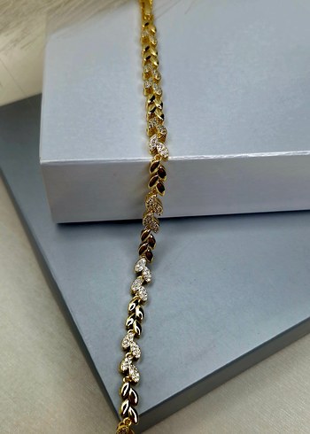 Yılan Desenli Zincir Detaylı Altın Bileklik - Görsel 4