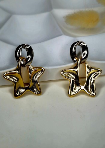 Kısa Parlak Altın Kelebek Küpeler - Görsel 2