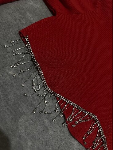 Kırmızı Taşlı Kazak - Görsel 2