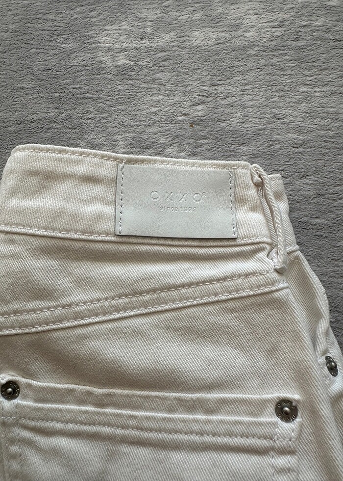 Beyaz Kot Şort - Görsel 2