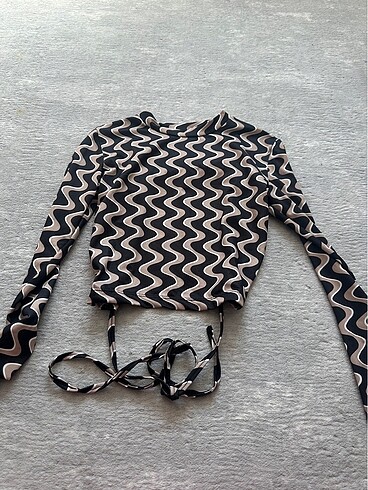 Sırt Detaylı Crop - Görsel 6