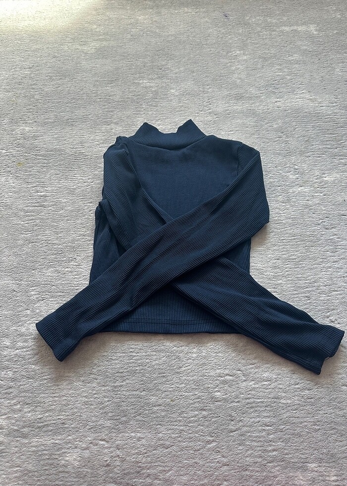 Lacivert Crop - Görsel 2