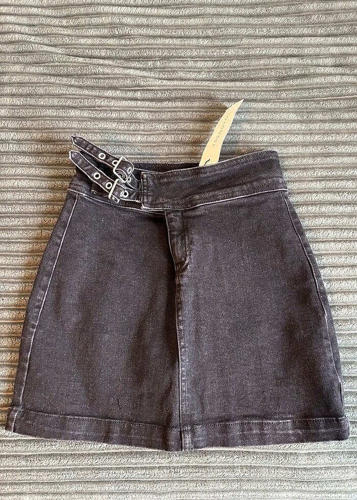 Trendyol marka siyah jean etek - Görsel 2