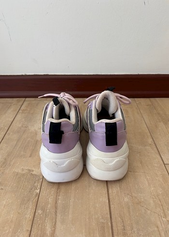 Laceli Pastel Mor Bağcıklı Spor Ayakkabı - Görsel 3