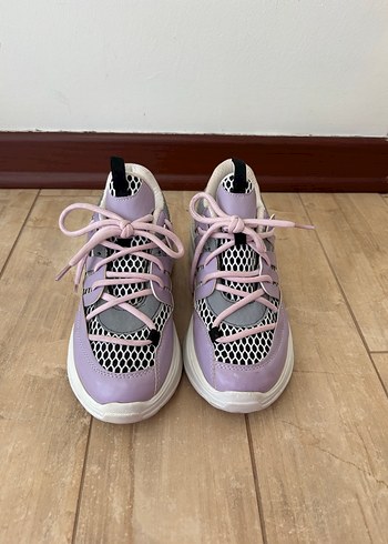 Laceli Pastel Mor Bağcıklı Spor Ayakkabı - Görsel 2