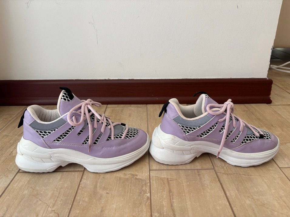 Laceli Pastel Mor Bağcıklı Spor Ayakkabı - Görsel 4