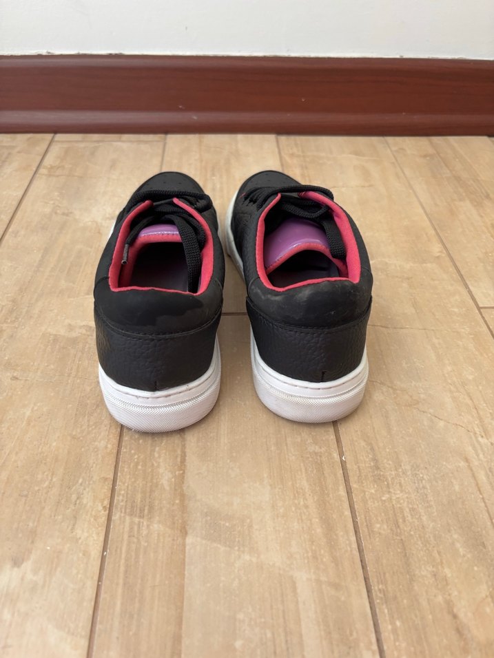 Siyah-Pembe Kadın Spor Ayakkabı - Görsel 3