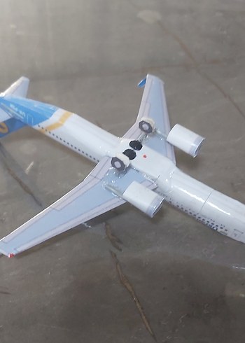 Beden origami kağıt uçak UIA b737-800