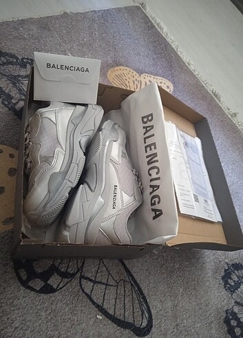 37 Beden beyaz Renk Balenciaga spor ayakkabı