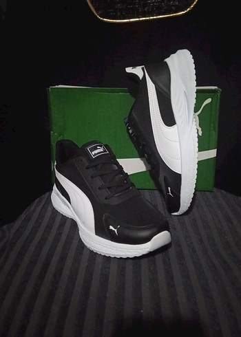 Puma PUMA Siyah Beyaz Erkek Spor Ayakkabı