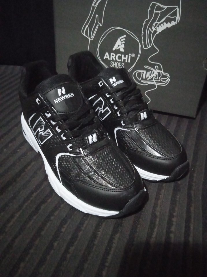 erkek spor ayakkabı 
44, 43, 42, 41, 40 numara var - Görsel 4