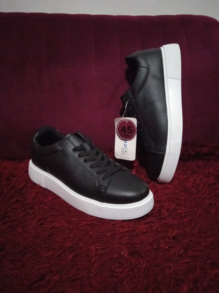 orjinal lc Waikiki erkek spor ayakkabı 45 Numara - Görsel 2