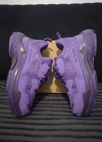 38 Beden Balenciaga triple S