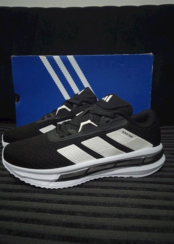 39 Beden siyah Renk Adidas adıstar
