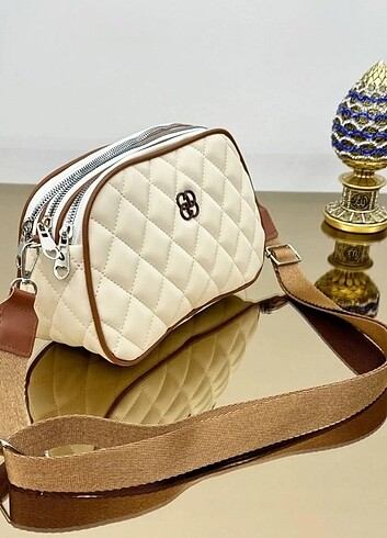 Gucci GARNİLİ 4'GÖZLÜ ÇAPRAZ ÇANTA ÖLÇÜLER: 25x15 CM-RENKLER MEVCUT-SO