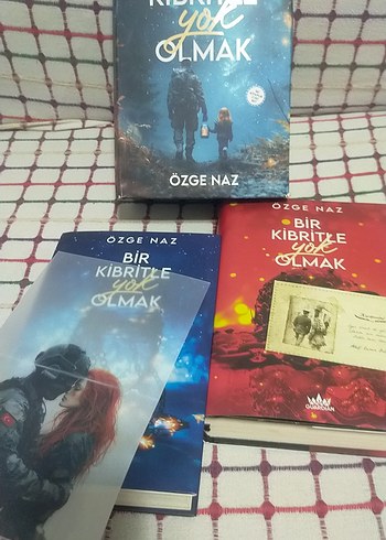 Özge Naz'dan 2li Kitap Seti: Bir Kibritle Yok Olmak