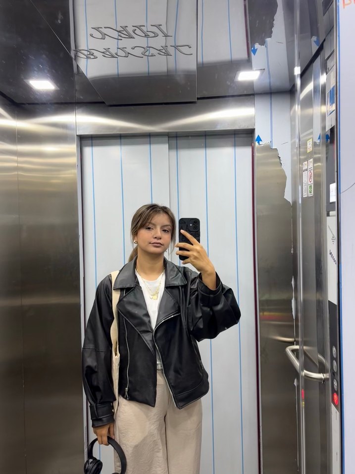 Siyah Deri Kadın Ceket - Görsel 3