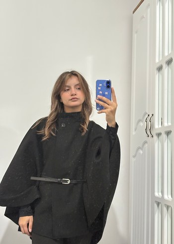 Siyah Kemerli Kadın Midi Boy Panço - Görsel 2