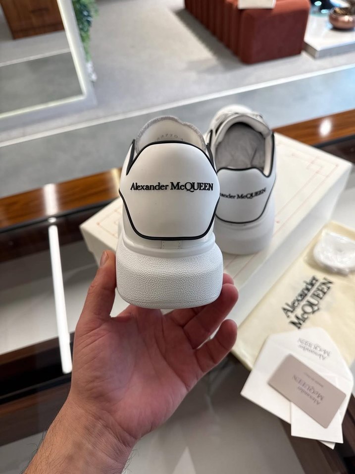 Alexander McQueen - Görsel 4