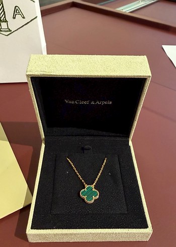 Van Cleef & Arpels Altın Zincirli Midi Kolye - Görsel 3