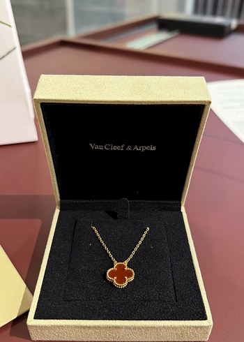Van Cleef & Arpels