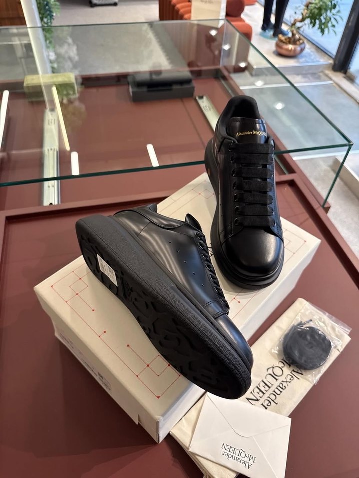 Alexander McQueen - Görsel 3