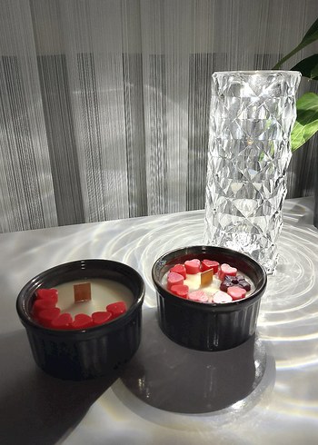 Diğer Bej Renkli Pastel Kalp Detaylı Mum