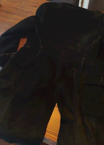 Düğmeli Siyah Süet kadinMidi Ceket - Görsel 5